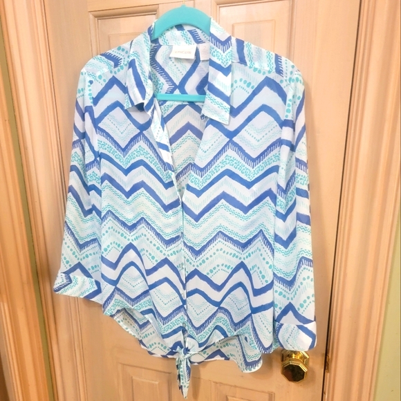 Chico's Tops - Misses Sz M Chicos Sz 2 Chevron Tie Front Shirt